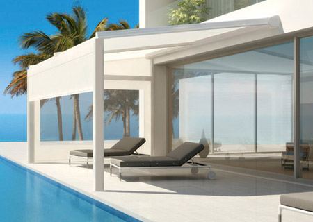 Pergola en store Lagune de Renson 